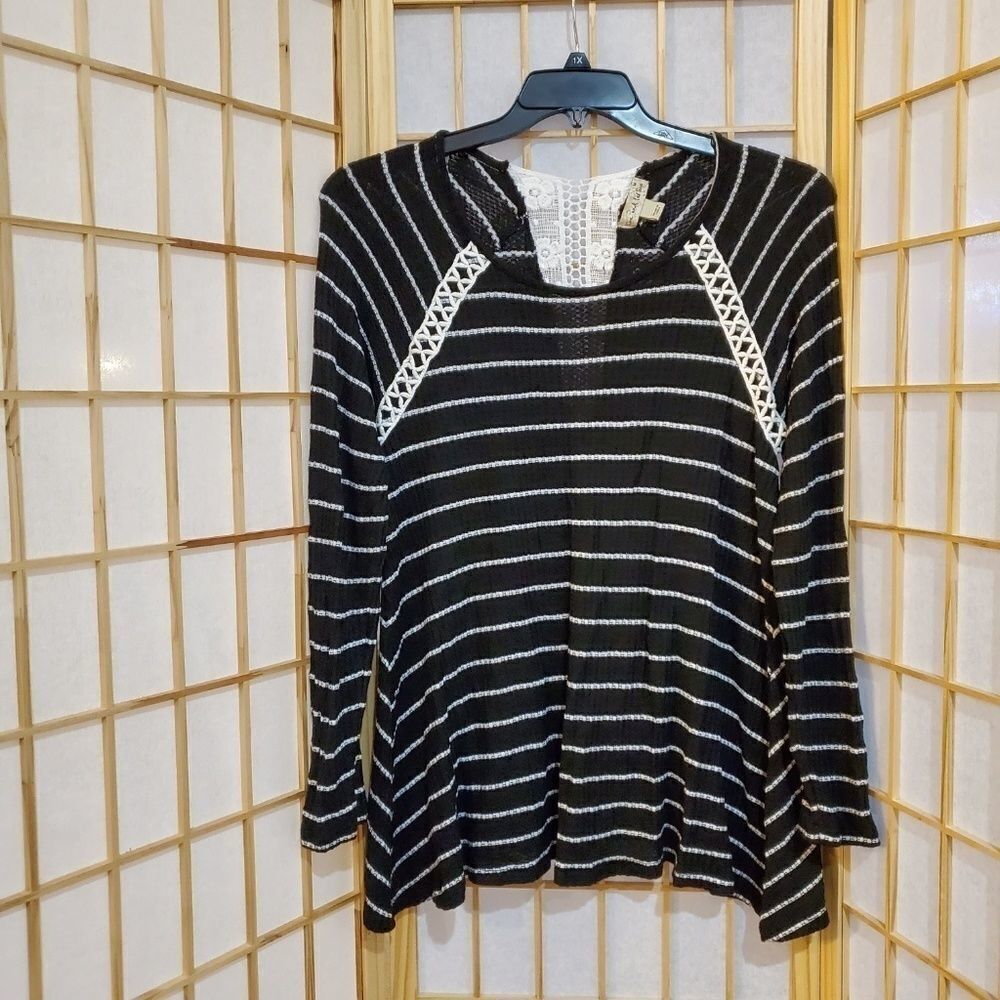 Live And Let Live Striped Crochet Neck Blouse M